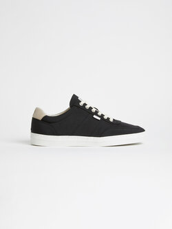 Frank and Oak The Skipper Sneaker in Black