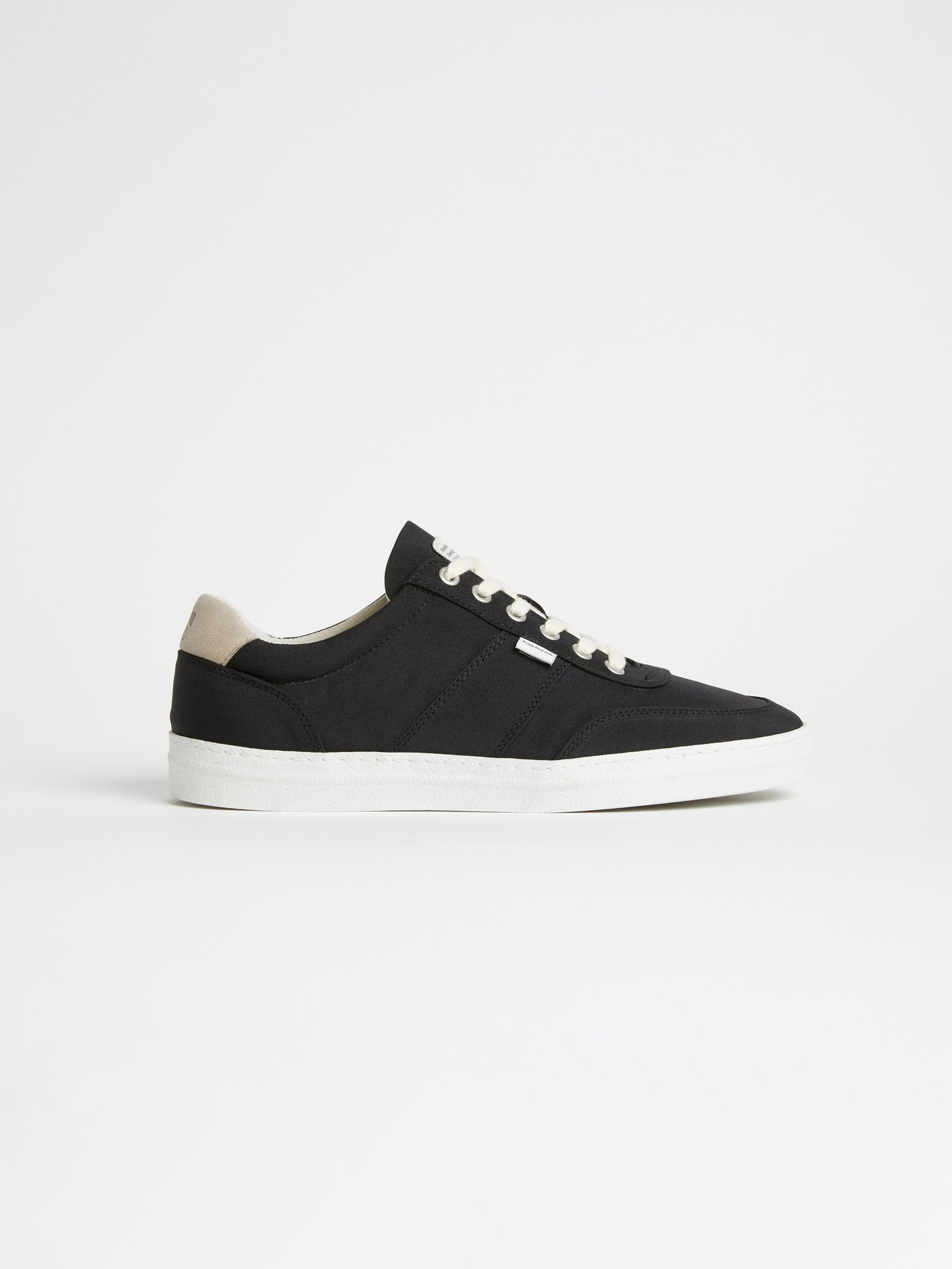 Frank and Oak The Skipper Sneaker in Black