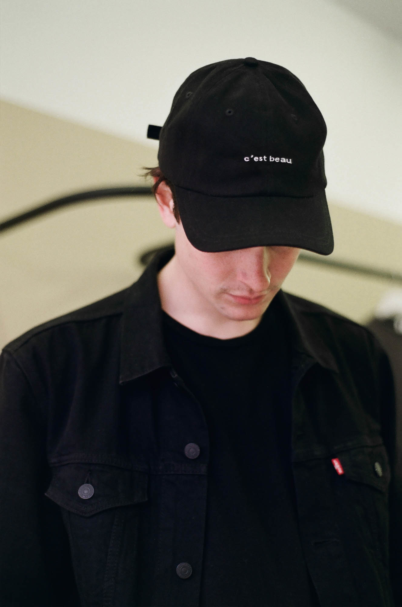 C'est Beau L'officiel - Black