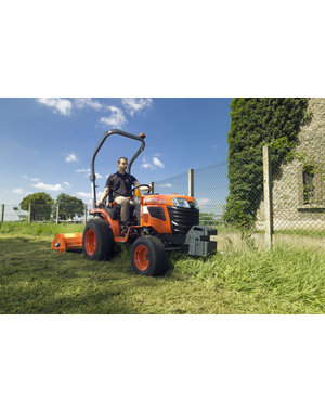 Kubota B1121 Kleiner Kompaktschlepper