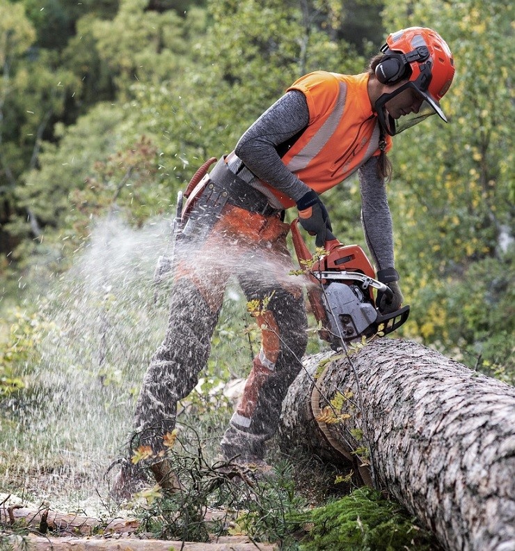 Husqvarna® Motorsäge 545 G Mark II mit Griffheizung