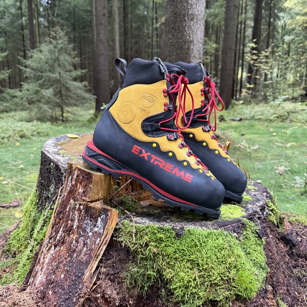 PFANNER® Die NEUE Speerspitze von PFANNER® Zugspitze Extreme  Schnittschutzschuh