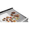 Bartscher Gazowa płyta grillowa 755 x 760 mm, gładka/ryflowana, 2 strefy grzewcze, 18 kW na podstawie półotwartej Bartscher Gazowa płyta grillowa 755 x 760 mm, gładka/ryflowana, 2 strefy grzewcze, 18 kW na podstawie półotwartej