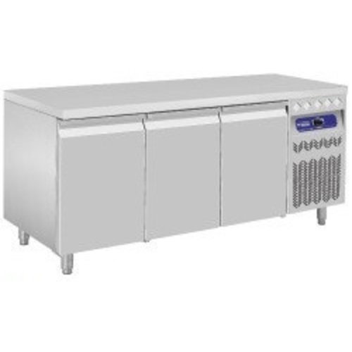 Diamond Tripple Door Refrigerated Table 405 L, from -2 °C to 8 °C, Side-Mounted Compressor, Ventilated Diamond Tripple Door Refrigerated Table 405 L, from -2 °C to 8 °C, Side-Mounted Compressor, Ventilated