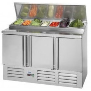 Saro 3-doors Salad Prep Table 7x 1/3 GN with Top Unit, 2 °C to 8 °C, Bottom-Mounted Compressor Saro 3-doors Salad Prep Table 7x 1/3 GN with Top Unit, 2 °C to 8 °C, Bottom-Mounted Compressor