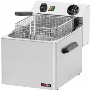 RedFox Countertop Electric Fryer 8 L, 3 kW with Handle on Housing and Oil Container RedFox Countertop Electric Fryer 8 L, 3 kW with Handle on Housing and Oil Container