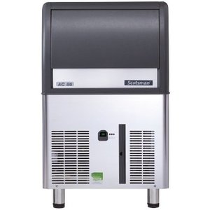 Scotsman Kostkarka do lodu 39 kg/24h, zasobnik 19 kg, chłodzona wodą Scotsman Kostkarka do lodu 39 kg/24h, zasobnik 19 kg, chłodzona wodą