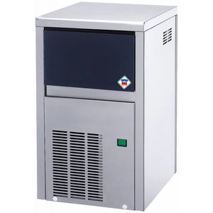 RM GASTRO Water Cooled Ice Cube Maker 21 kg/24hr, 4 kg Storage RM GASTRO Water Cooled Ice Cube Maker 21 kg/24hr, 4 kg Storage