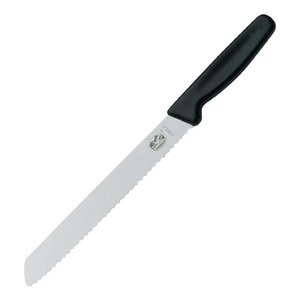 Victorinox Bread Knife 215 mm, Swiss Classic with Serrated Blade Victorinox Bread Knife 215 mm, Swiss Classic with Serrated Blade