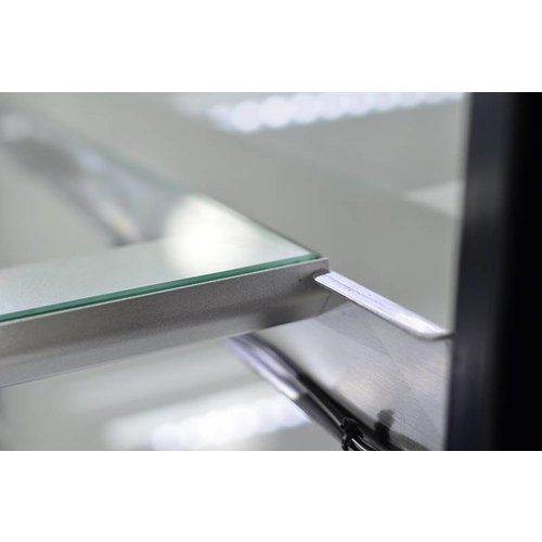 Resto Quality Witryna cukiernicza kwadratowa, 350 L, od 2°C do 8°C, stacjonarna, czarno-srebrna Resto Quality Witryna cukiernicza kwadratowa, 350 L, od 2°C do 8°C, stacjonarna, czarno-srebrna