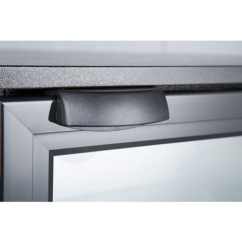 Resto Quality Chłodziarka barowa z 2 drzwiami suwanymi, od 2 °C do 8 °C, 210 L, czarna