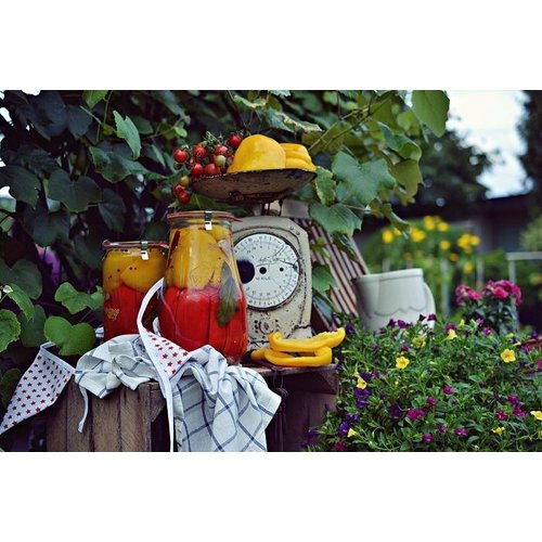 Weck Słoik Tulpe 1750 ml z pokrywą - op. 4 szt Weck Słoik Tulpe 1750 ml z pokrywą - op. 4 szt