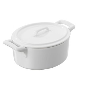 REVOL Casserole dish in white porcelain with lid, white color Belle Cuisine Cocotte With Lid 45Cl line REVOL REVOL Casserole dish in white porcelain with lid, white color Belle Cuisine Cocotte With Lid 45Cl line REVOL