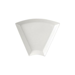 Rak Small white platter, 30 x 26 cm B.Concept line PORCELAIN Rak Small white platter, 30 x 26 cm B.Concept line PORCELAIN