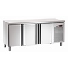 Bartscher Stół chłodniczy 3-drzwiowy od 0° C do 10 °C, agregat boczny Bartscher Stół chłodniczy 3-drzwiowy od 0° C do 10 °C, agregat boczny