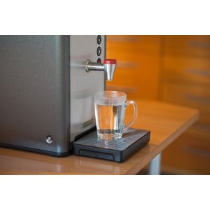 BRAVILOR BONAMAT Water Boiler with Drip Tray 5,6 L, 2,83 kW BRAVILOR BONAMAT Water Boiler with Drip Tray 5,6 L, 2,83 kW