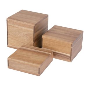 Olympia Acacia Riser Blocks 50/100/150(H)mm (Set of 3) Olympia Acacia Riser Blocks 50/100/150(H)mm (Set of 3)
