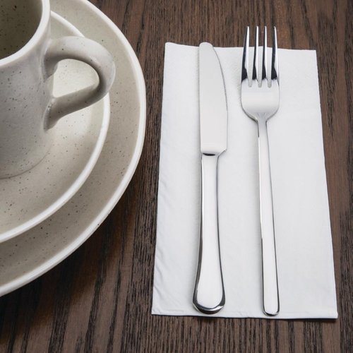 Fiesta White Dinner Napkin 400 x 400mm (Pack of 2000) Fiesta White Dinner Napkin 400 x 400mm (Pack of 2000)