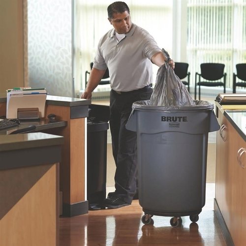 Rubbermaid 50 L Beige Polyethylene Resin Pedal Bin, Lift Lid Rubbermaid 50 L Beige Polyethylene Resin Pedal Bin, Lift Lid