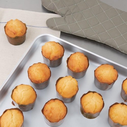 Vogue Aluminium Bakewell Pan 610mm Vogue Aluminium Bakewell Pan 610mm