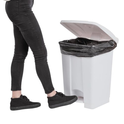 Jantex 45 L White Polypropylene Pedal Bin, Lift Lid Jantex 45 L White Polypropylene Pedal Bin, Lift Lid