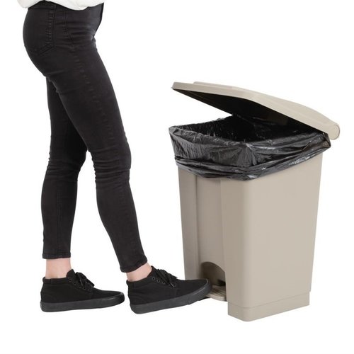 Jantex 45 L Beige Round Polypropylene Pedal Bin, Lift Lid