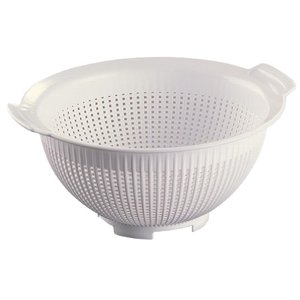 Araven Polypropylene Colander 9" Araven Polypropylene Colander 9"