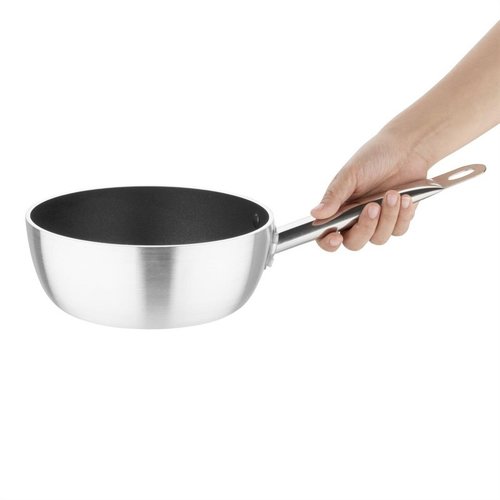 Vogue Aluminium Saucepan Saute to Induction 0,8L, Ø200 mm, with Non-Stick Surface Vogue Aluminium Saucepan Saute to Induction 0,8L, Ø200 mm, with Non-Stick Surface