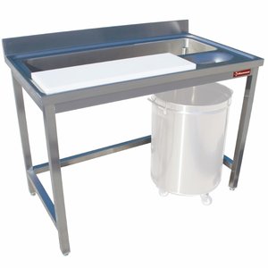 Diamond Preparation and washing table vegetables, wall