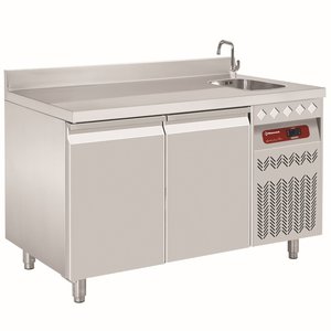 Diamond Double Door Refrigerated Table 260 L, from -2 °C to 8 °C, Side-Mounted Compressor, Ventilated Diamond Double Door Refrigerated Table 260 L, from -2 °C to 8 °C, Side-Mounted Compressor, Ventilated