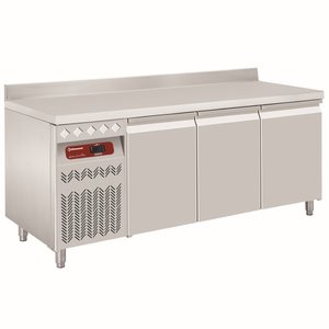 Diamond Tripple Door Refrigerated Table 405 L, from -2 °C to 8 °C, Side-Mounted Compressor, Ventilated