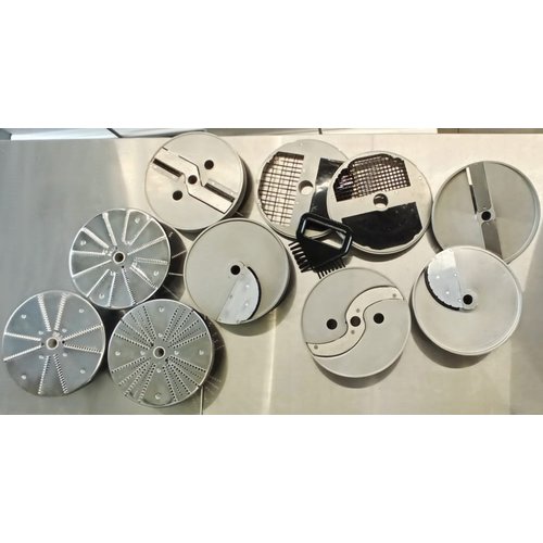 Resto Quality Szatkownica do warzyw 100-400 kg/h, 1040 W, 400 V Resto Quality Szatkownica do warzyw 100-400 kg/h, 1040 W, 400 V