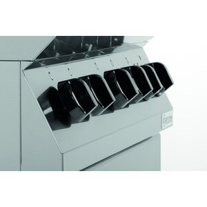 Bartscher Kuchnia gazowa z 4 palnikami z piekarnikiem 19 kW, 400V Bartscher Kuchnia gazowa z 4 palnikami z piekarnikiem 19 kW, 400V