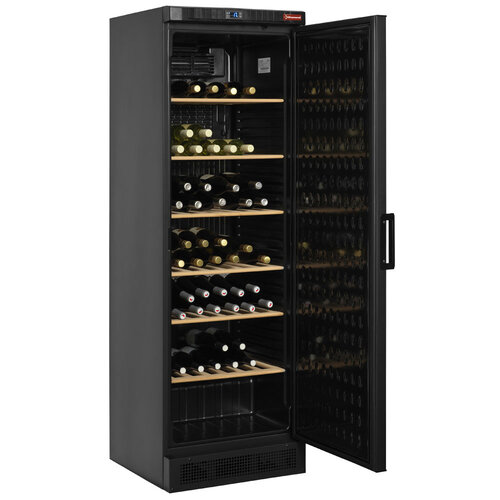 Diamond Chłodziarka na wino 1-drzwiowa, nastawna, drzwi uchylne 380L, 118 butelek 180W od 1 do 18°C czarna Diamond Chłodziarka na wino 1-drzwiowa, nastawna, drzwi uchylne 380L, 118 butelek 180W od 1 do 18°C czarna