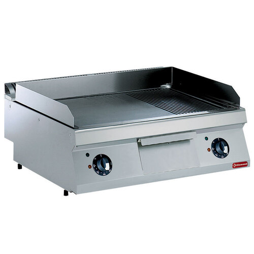 Diamond Elektryczna płyta grillowa 730x540 mm, 2/3 gładka, 1/3 ryflowana, 9kW, nastawna Diamond Elektryczna płyta grillowa 730x540 mm, 2/3 gładka, 1/3 ryflowana, 9kW, nastawna