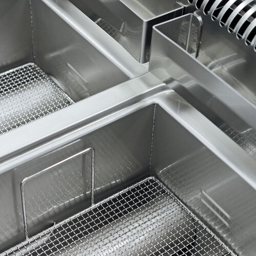 Diamond 2-Tank Countertop Gas Fryer 2 x 8 L, 11700 Kcal/h Diamond 2-Tank Countertop Gas Fryer 2 x 8 L, 11700 Kcal/h