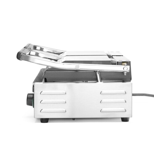 Hendi Grill kontaktowy podwójny żeliwny, płyta ryflowana, 475 x 230 mm, 3,6 kW Hendi Grill kontaktowy podwójny żeliwny, płyta ryflowana, 475 x 230 mm, 3,6 kW