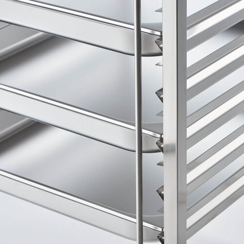 Stalgast Wózek do transportu pojemników i tac 14x 2/1 GN, 590x670x(h)1735 mm Stalgast Wózek do transportu pojemników i tac 14x 2/1 GN, 590x670x(h)1735 mm