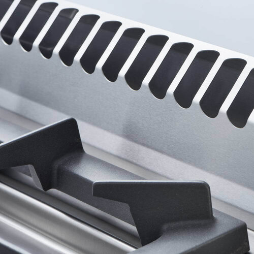 Stalgast Kuchnia gazowa z 4 palnikami i piekarnikiem elektrycznym z termoobiegiem 17 kW, G20/20 mbar Stalgast Kuchnia gazowa z 4 palnikami i piekarnikiem elektrycznym z termoobiegiem 17 kW, G20/20 mbar