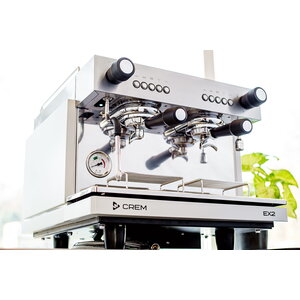 Resto Quality Ekspres kolbowy ciśnieniowy 2 grupowy, pojemność boilera 6 L, 2,8 kW