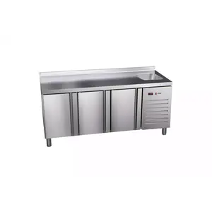 Asber 3-door cooling table with sink from 0 to 8°C Asber 3-door cooling table with sink from 0 to 8°C