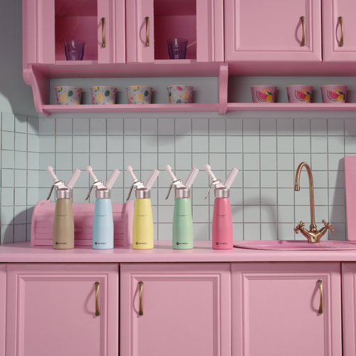 Hendi Whipped Cream Dispenser 0,5 L, Violet, Kurt Scheller Edition (with 3 Different Nozzles and Cleaning Brush) Hendi Whipped Cream Dispenser 0,5 L, Violet, Kurt Scheller Edition (with 3 Different Nozzles and Cleaning Brush)