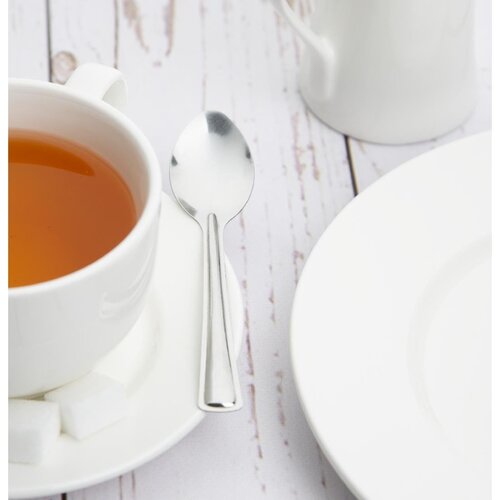 Nisbets Essentials Łyżka deserowa 135 mm, ze stali 18/0, Nisbets Essentials GM449 (120 szt.)