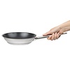 Vogue Patelnia ze stali nierdzewnej z powłoką nieprzywierającą 1.2 L, Ø200 mm, Vogue FC095 Vogue Patelnia ze stali nierdzewnej z powłoką nieprzywierającą 1.2 L, Ø200 mm, Vogue FC095