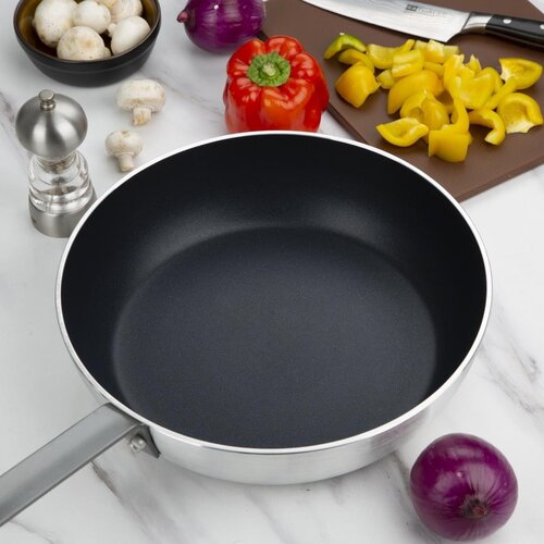 Vogue Patelnia aluminiowa z powłoką nieprzywierającą 3.6 L, Ø319 mm, Vogue Teflon Platinum Plus HT989 Vogue Patelnia aluminiowa z powłoką nieprzywierającą 3.6 L, Ø319 mm, Vogue Teflon Platinum Plus HT989