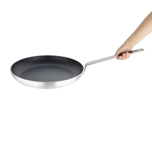 Vogue Patelnia aluminiowa z powłoką nieprzywierającą Ø400 mm, Vogue Teflon Platinum Plus HT976 Vogue Patelnia aluminiowa z powłoką nieprzywierającą Ø400 mm, Vogue Teflon Platinum Plus HT976
