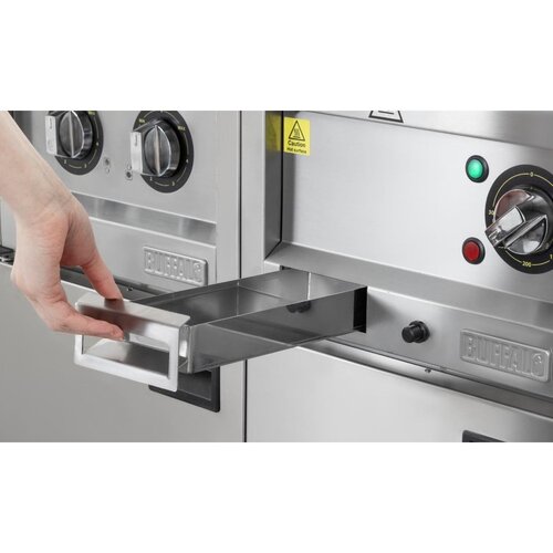 Buffalo Elektryczna płyta grillowa gładka, 3kW, 230V, Buffalo 600 Serie CU473 Buffalo Elektryczna płyta grillowa gładka, 3kW, 230V, Buffalo 600 Serie CU473