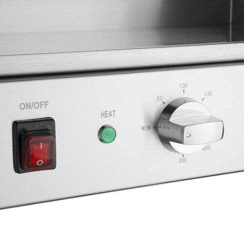 Buffalo Elektryczna płyta grillowa 525x330 mm, gładka, do 298°C, 2.2kW, 230V, Buffalo CU626