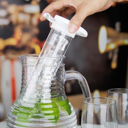 Olympia Dzbanek z rurką chłodzącą 1.6L, Olympia HC357, poliwęglan