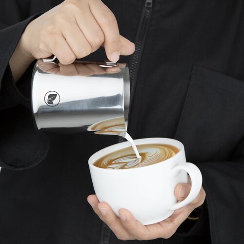 Olympia Dzbanek do spieniania mleka 340 ml, Olympia HC608, ze stali nierdzewnej, srebrny Olympia Dzbanek do spieniania mleka 340 ml, Olympia HC608, ze stali nierdzewnej, srebrny